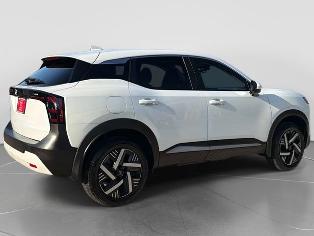 Used 2025 White Nissan SV image 4