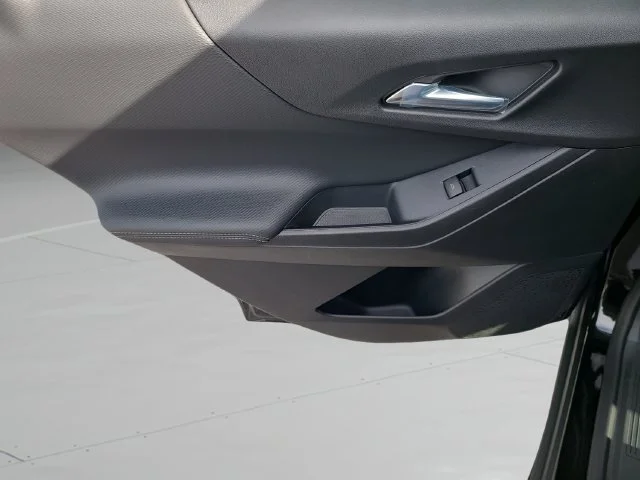New 2027 Mosaic Black Metallic Chevrolet LT image 17