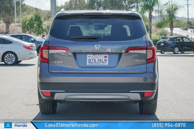 Used 2022 Modern Steel Metallic Honda Touring image 9