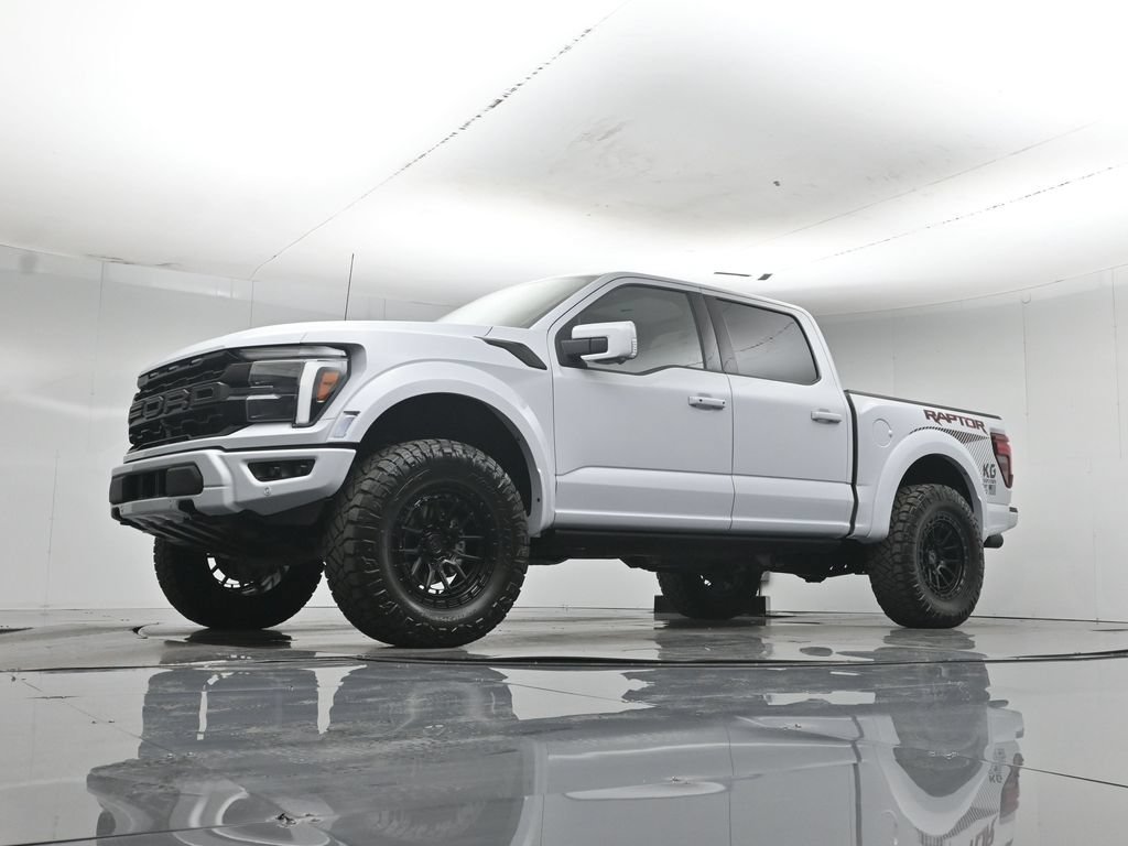 Used 2025 White Ford Raptor image 44