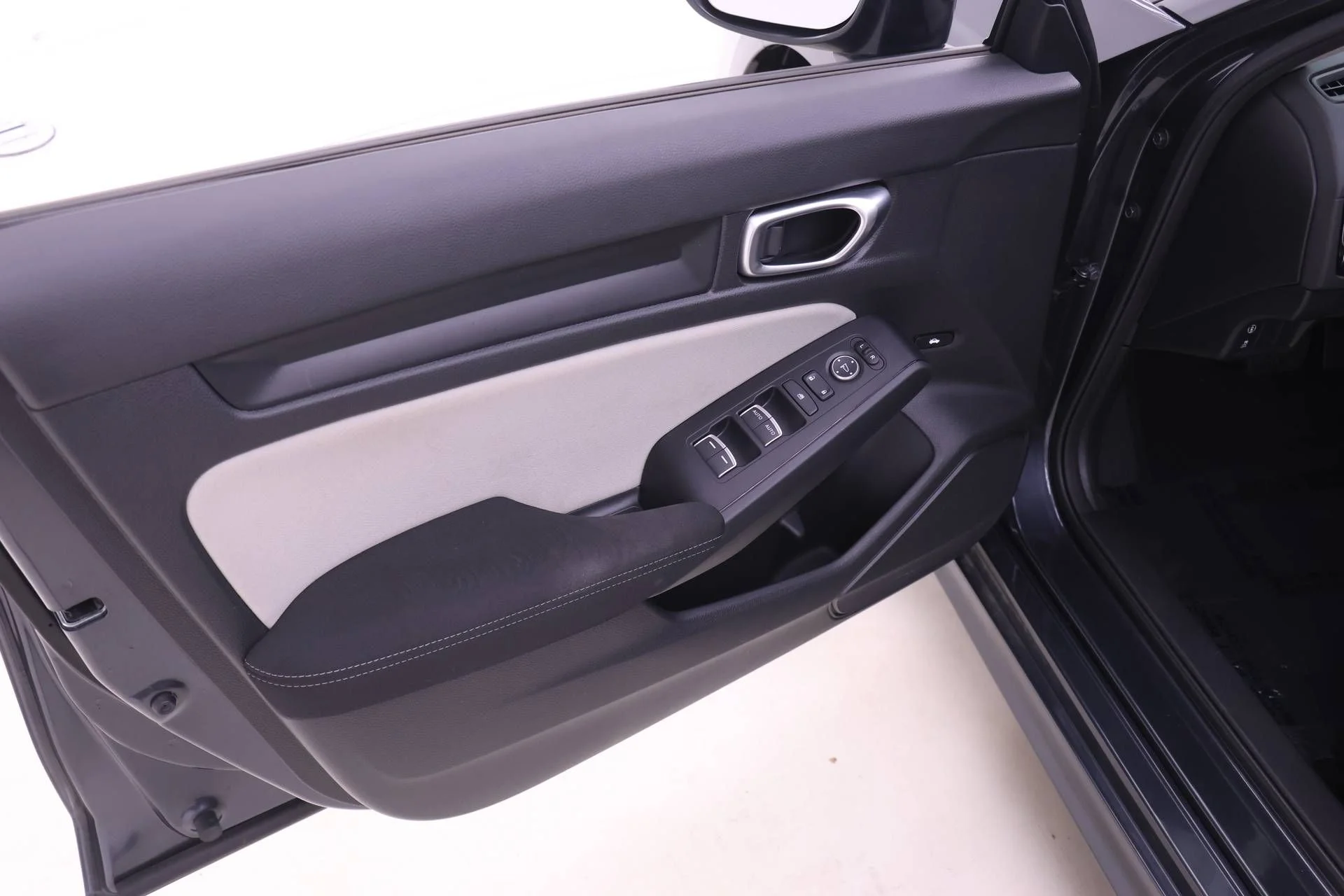 2024 Honda Civic LX - Photo 10