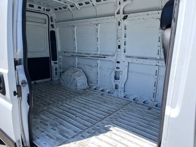 Used 2025 White Ram High Roof image 34