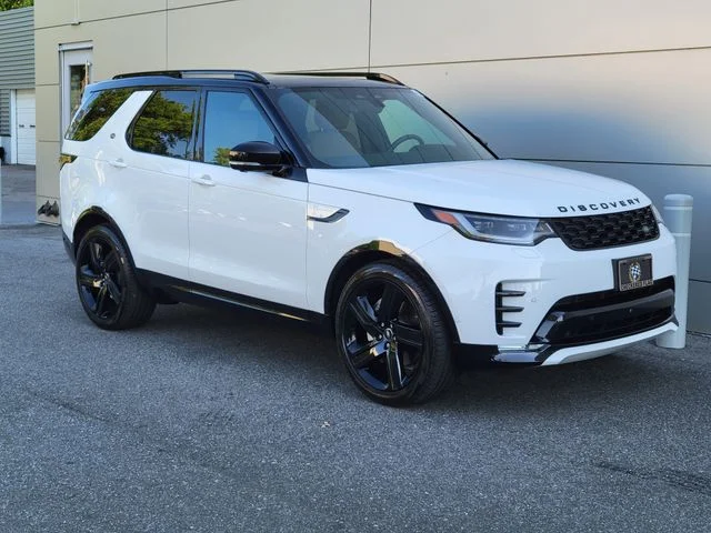 Certified Used 2025 White Land Rover Dynamic SE image 12