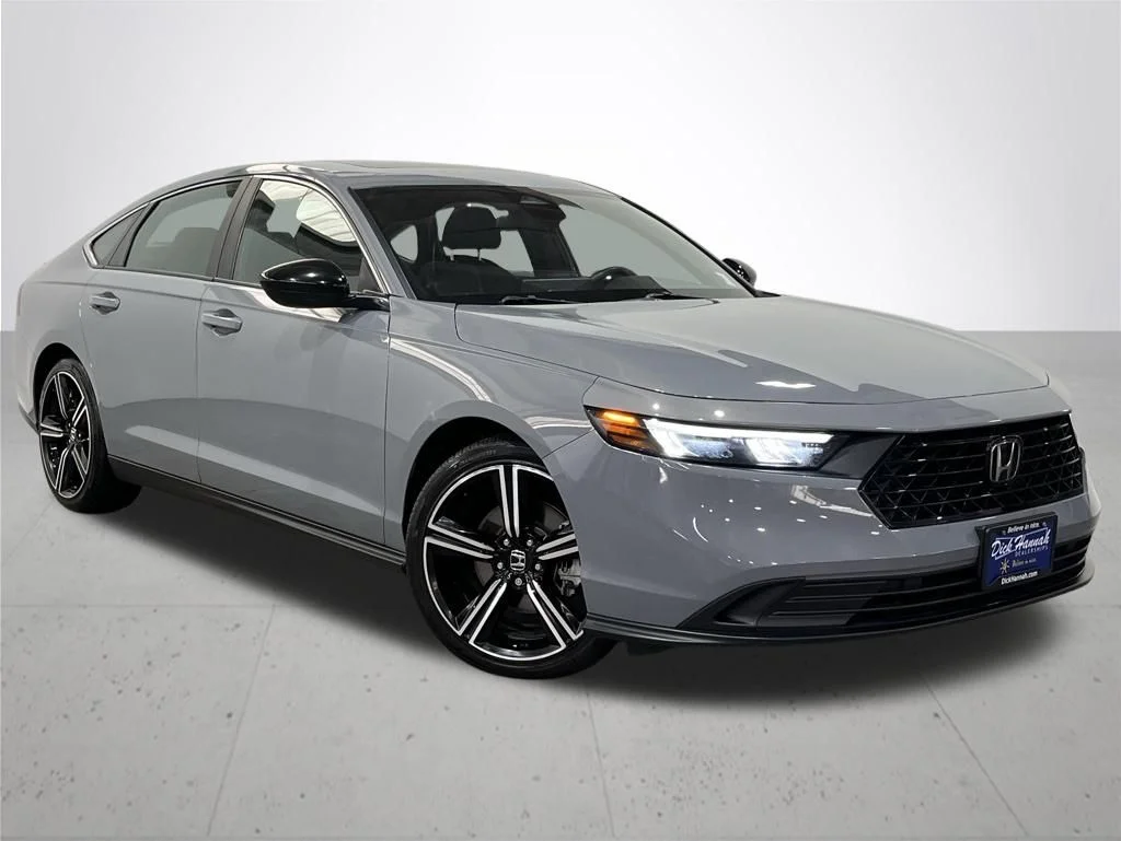 Used 2023 Gray Honda Sport image 7