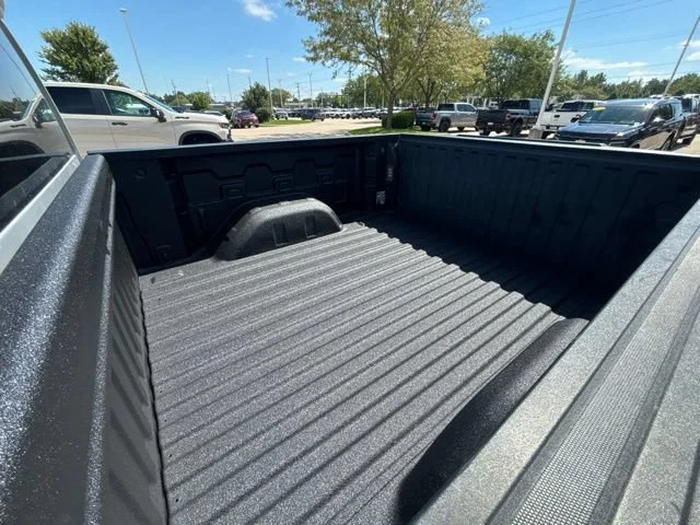 Used 2020 SILVER ICE METALLIC Chevrolet LTZ image 26