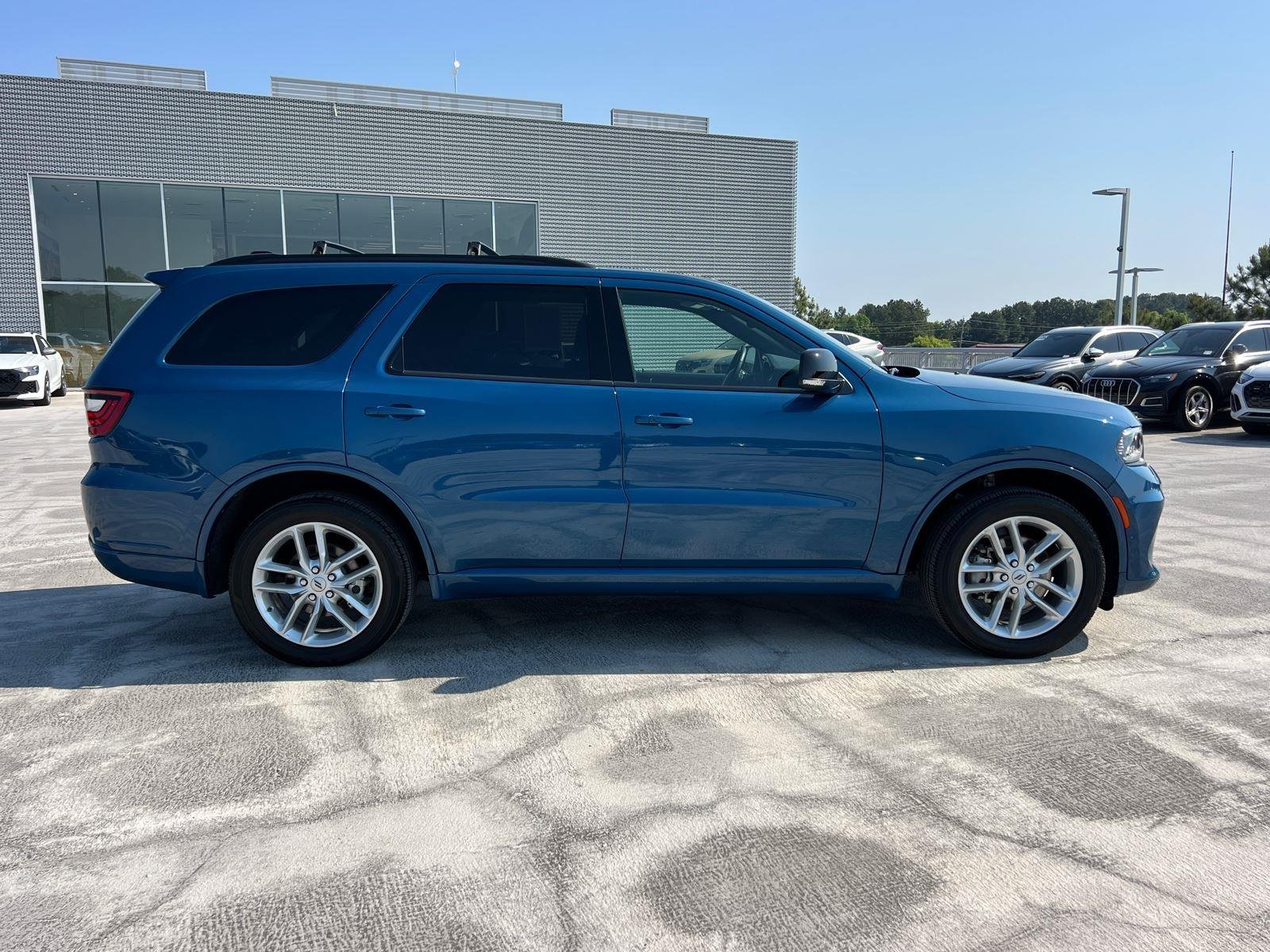 Used 2025 Frostbite Pearlcoat Dodge GT Plus image 4