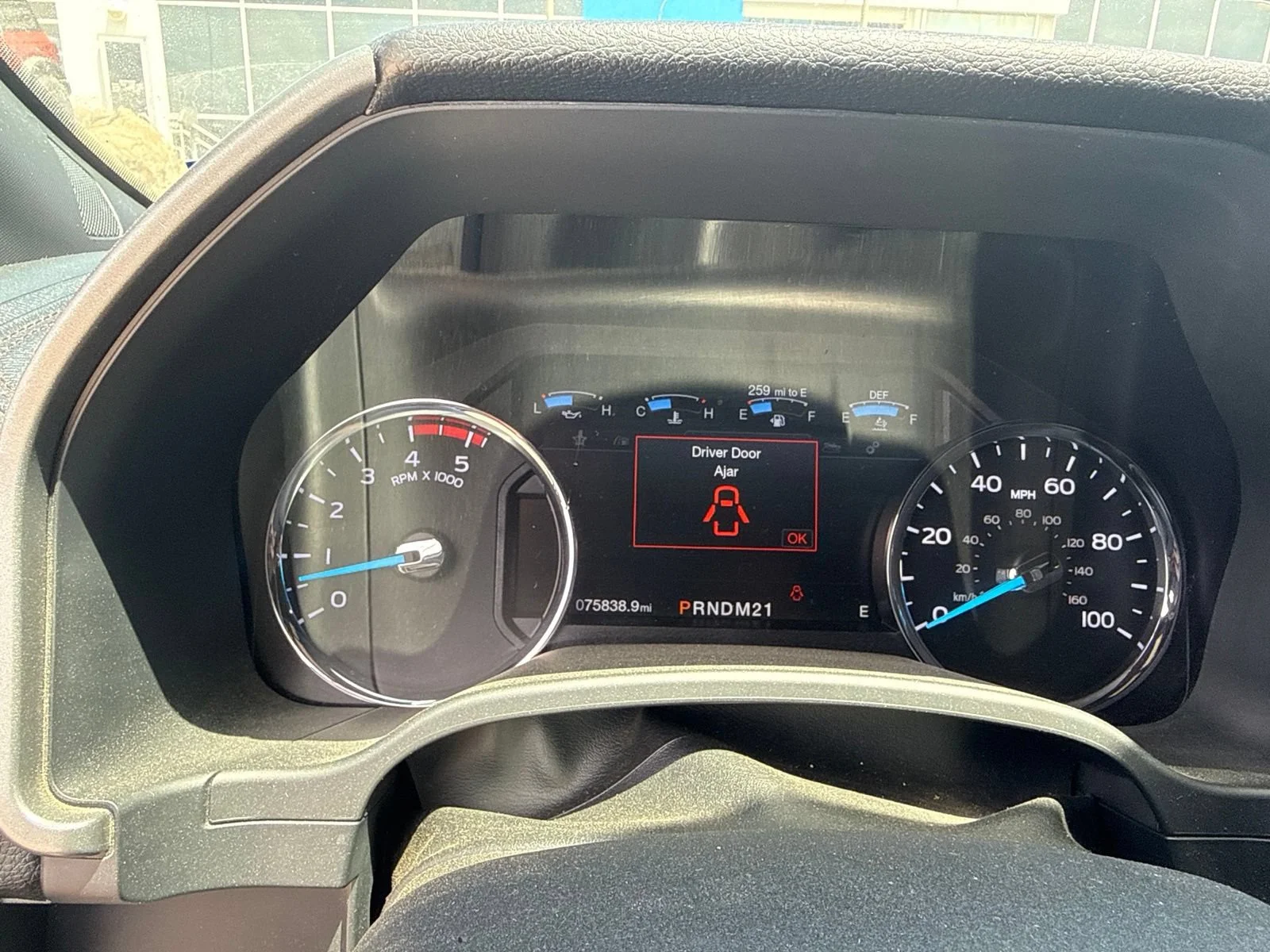 Used 2019 Black Ford Platinum image 23