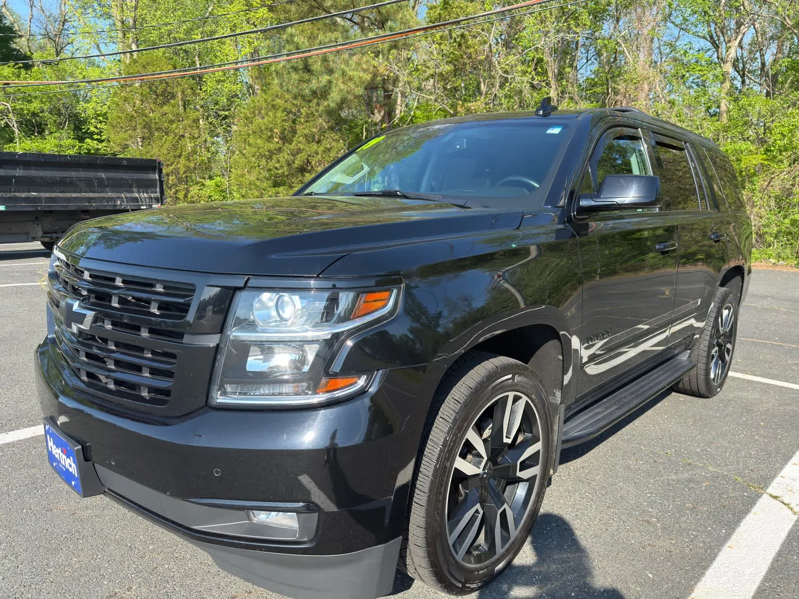 2019 Chevrolet Tahoe 4WD Premier's photo