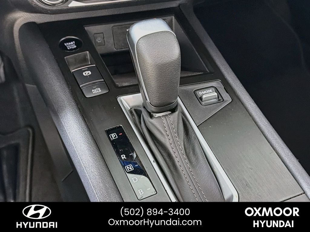 Used 2025 Super Black Nissan SV image 16