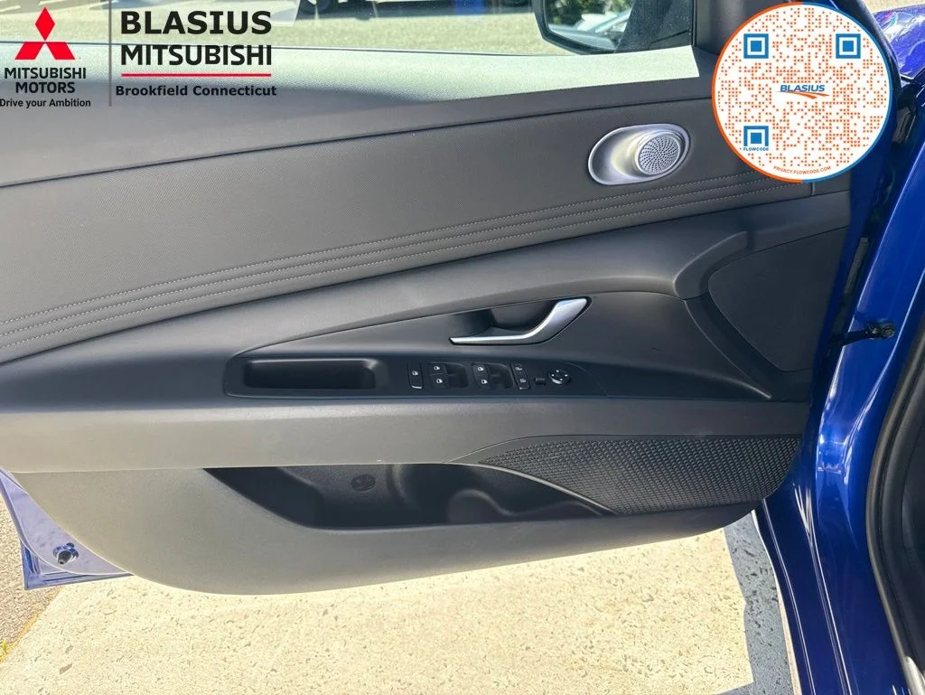 Used 2024 Blue Hyundai SEL image 18