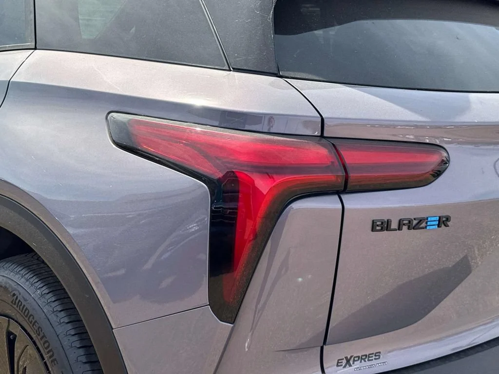 2025 Chevrolet Blazer EV LT - Photo 11