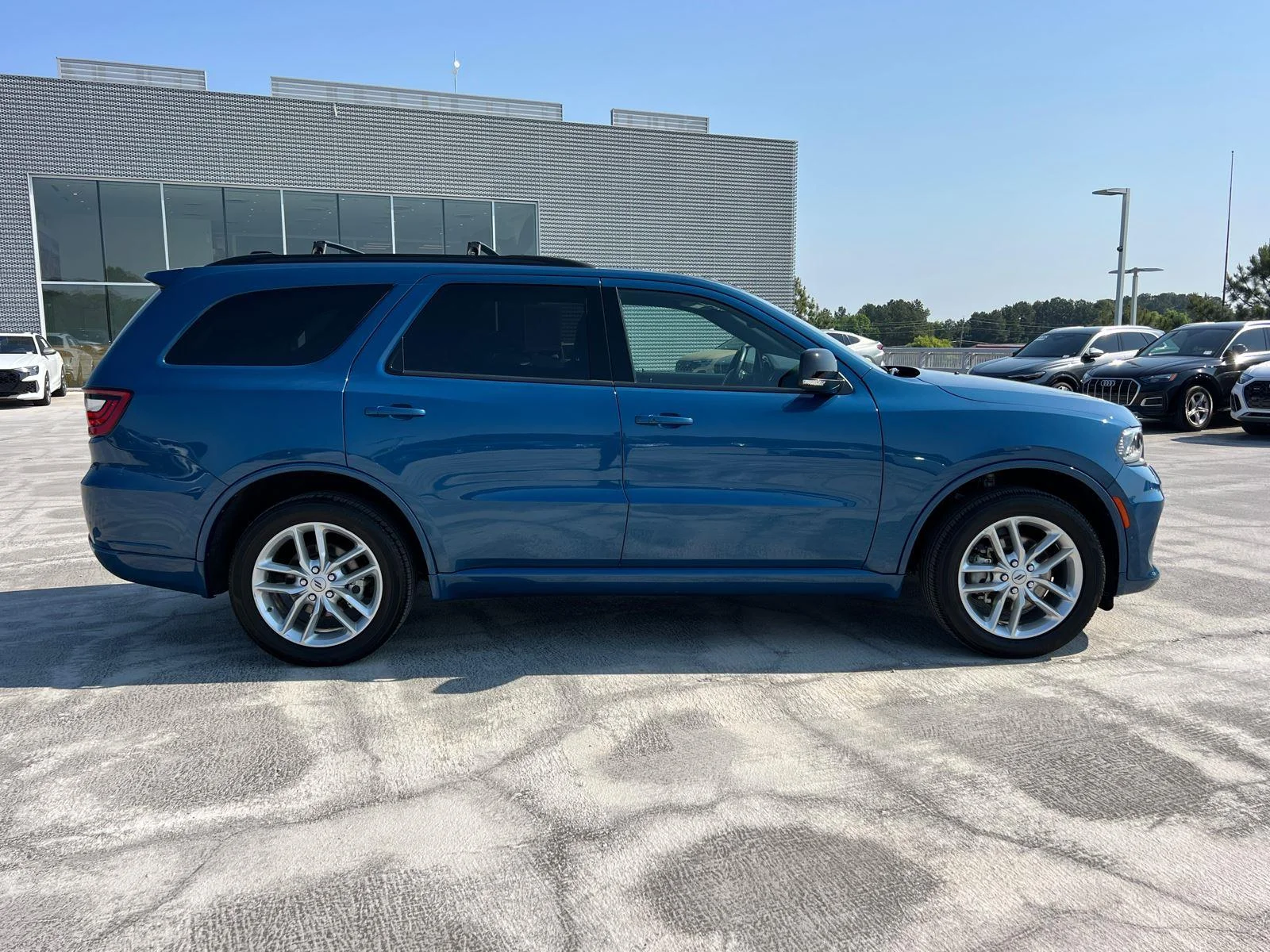Used 2025 Frostbite Pearlcoat Dodge GT Plus image 4