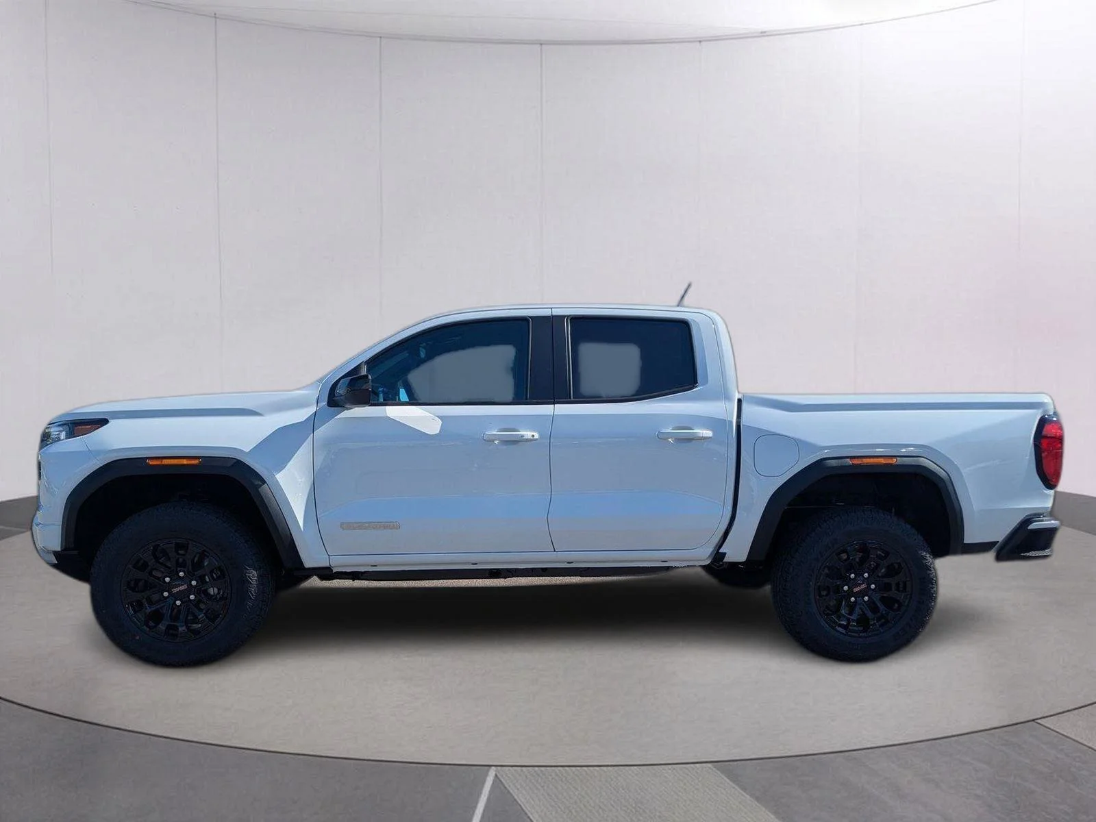 New 2026 Summit White GMC Elevation image 6
