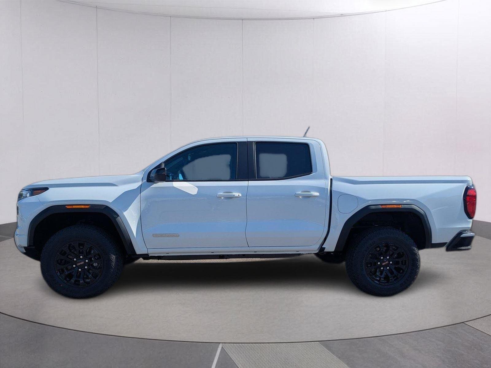 New 2026 Summit White GMC Elevation image 6