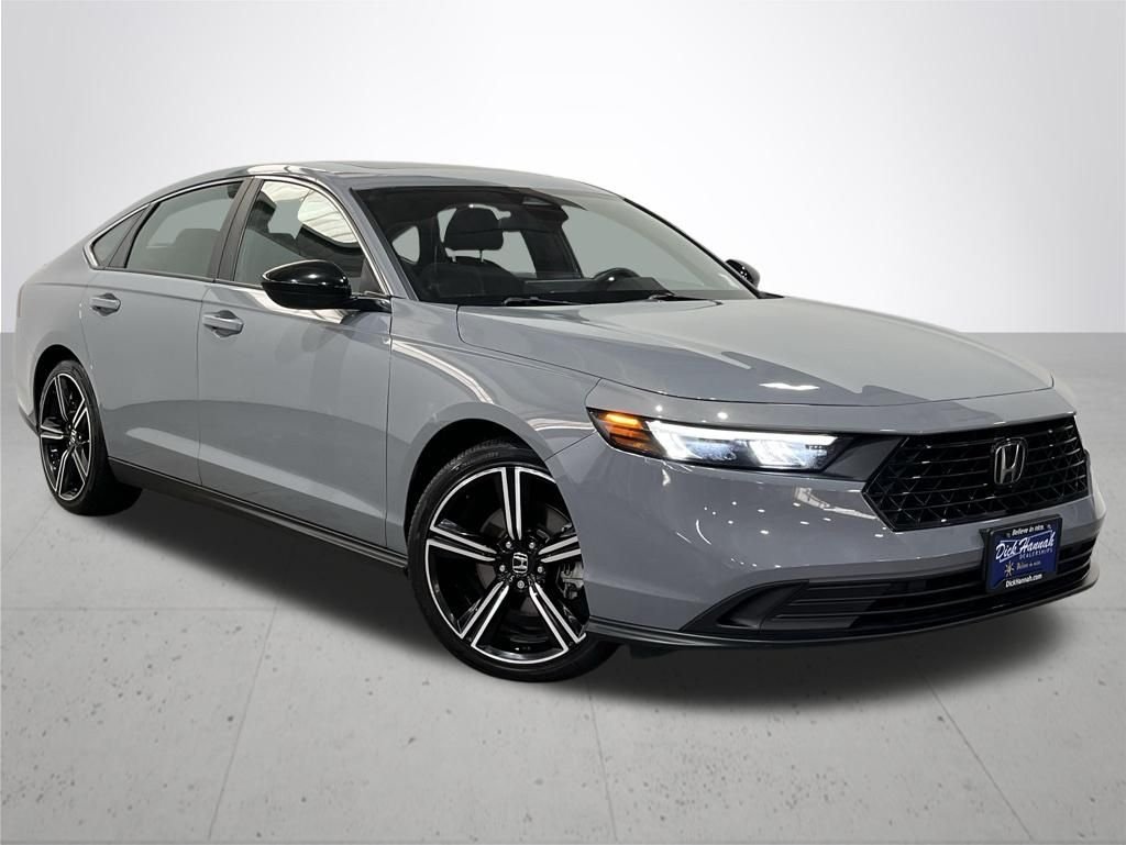 Used 2023 Gray Honda Sport image 7