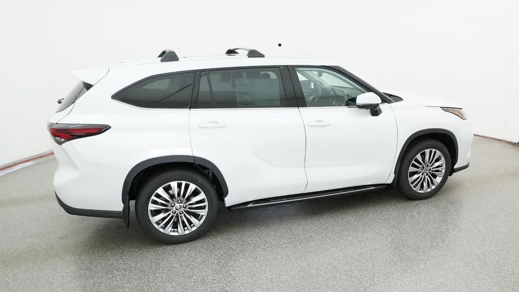 New 2026 Wind Chill Pearl Toyota Platinum image 16