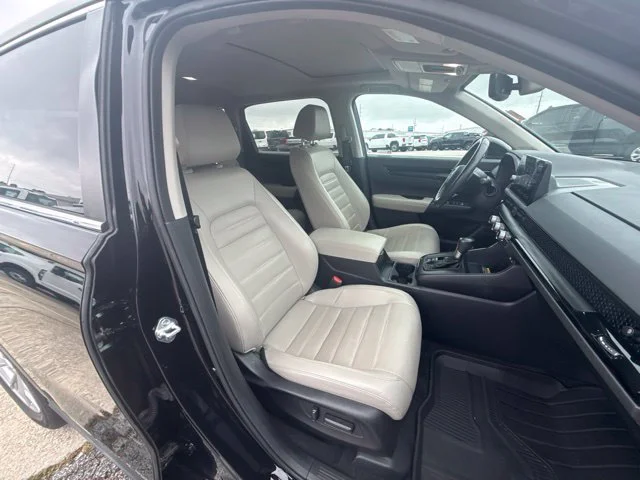 Used 2023  Honda EX-L image 18