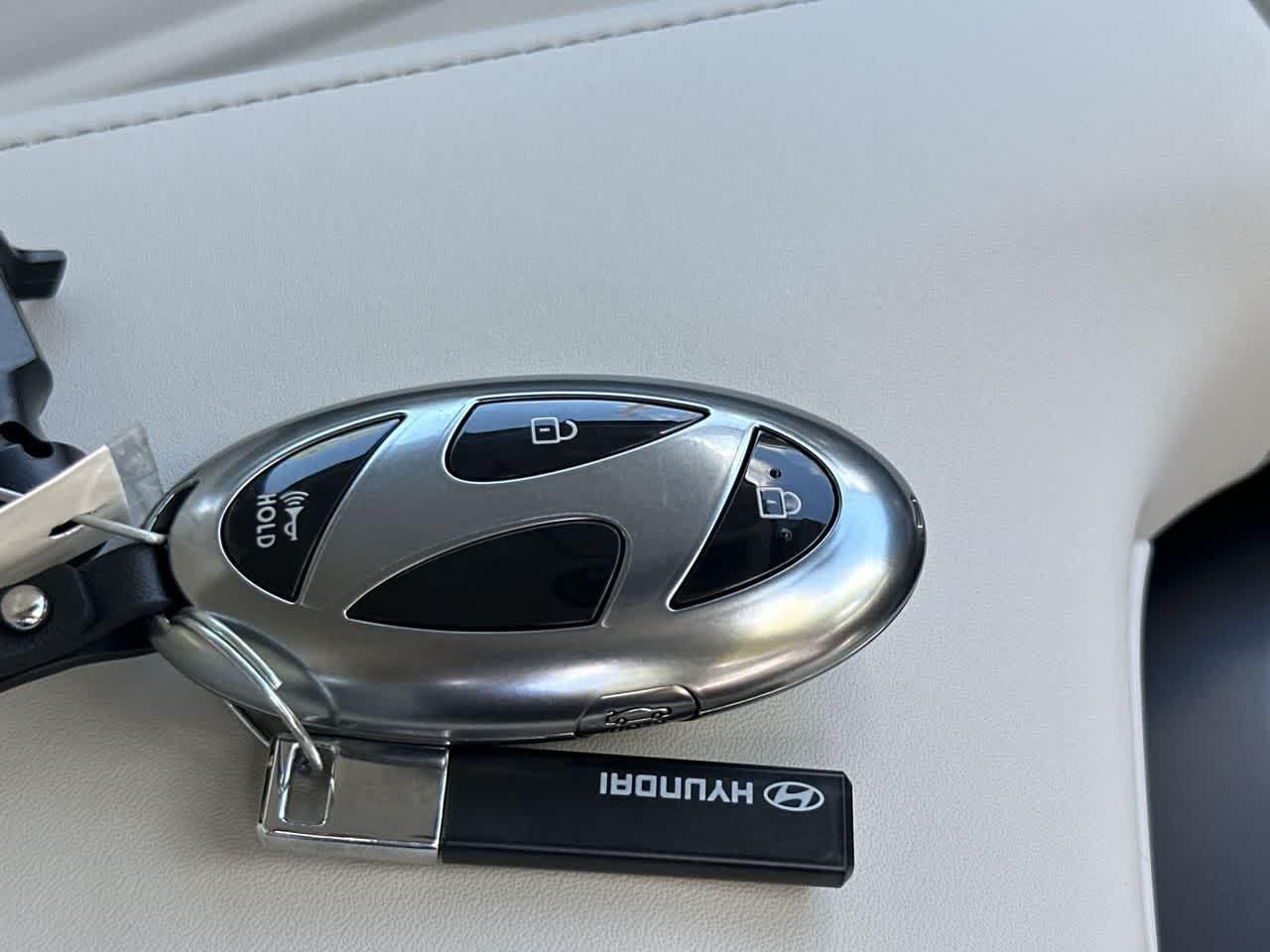 2025 Hyundai Sonata Hybrid SEL - Photo 57
