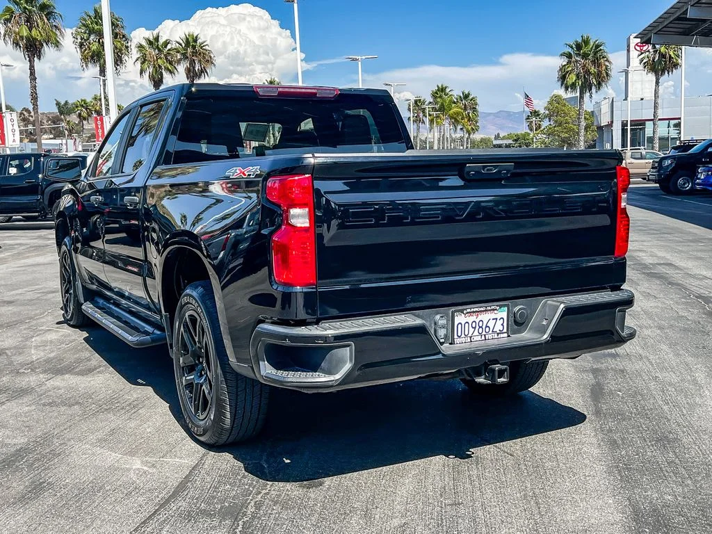 Used 2024 Black Chevrolet Custom image 4