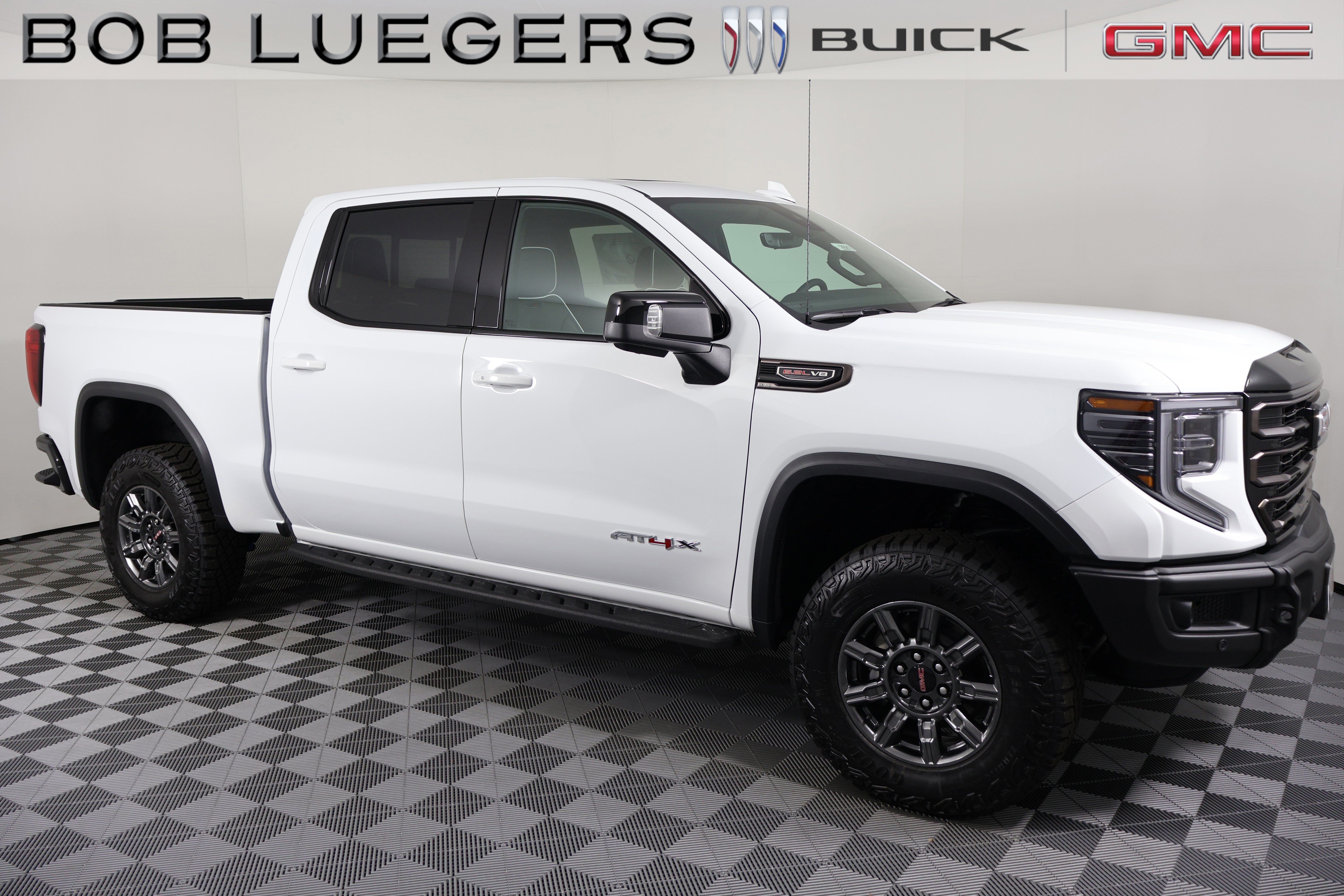 2026 GMC Sierra 1500 AT4X - Photo 2