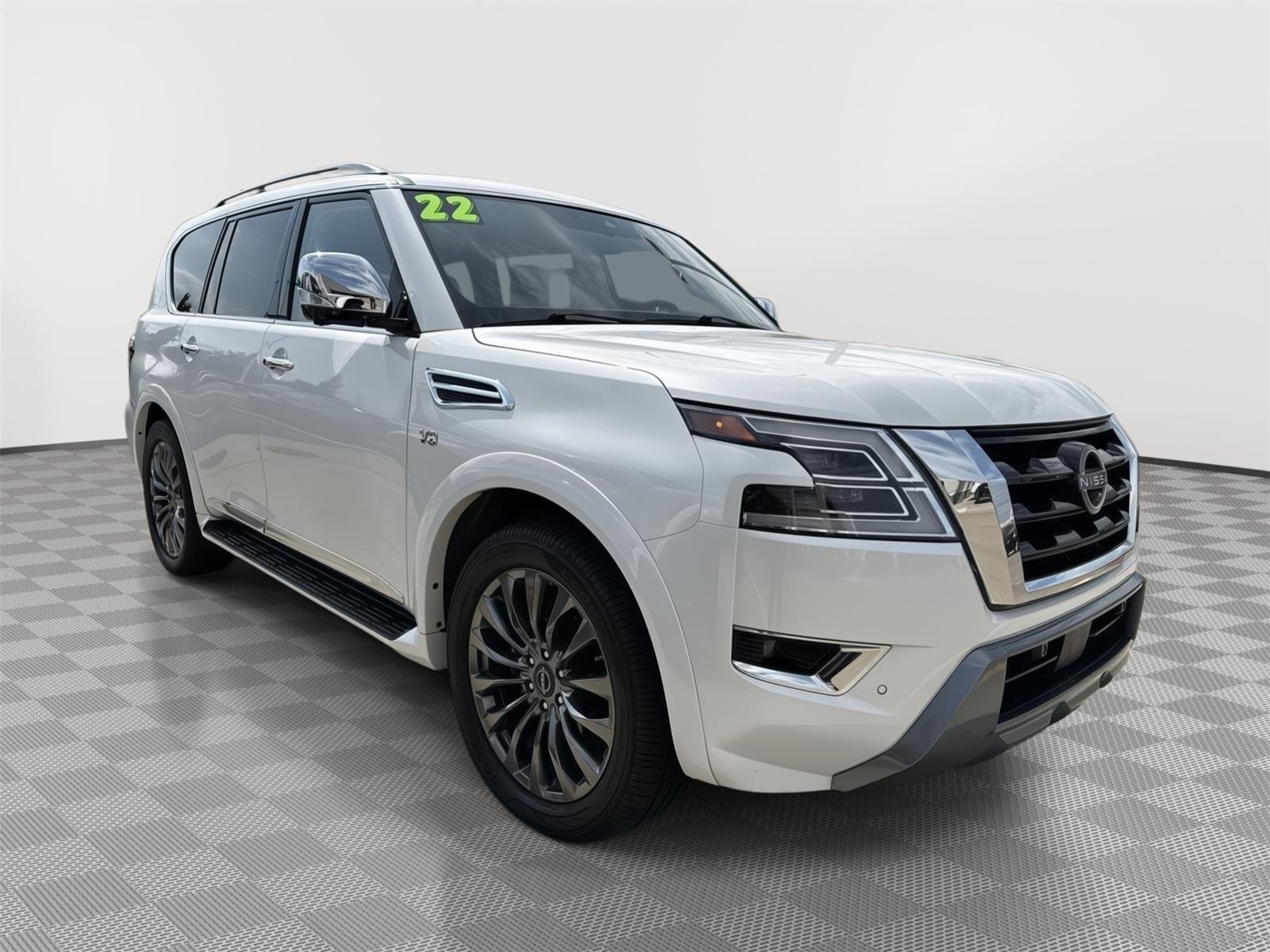 Used 2022 Aspen White TriCoat Pearl Nissan Platinum image 1