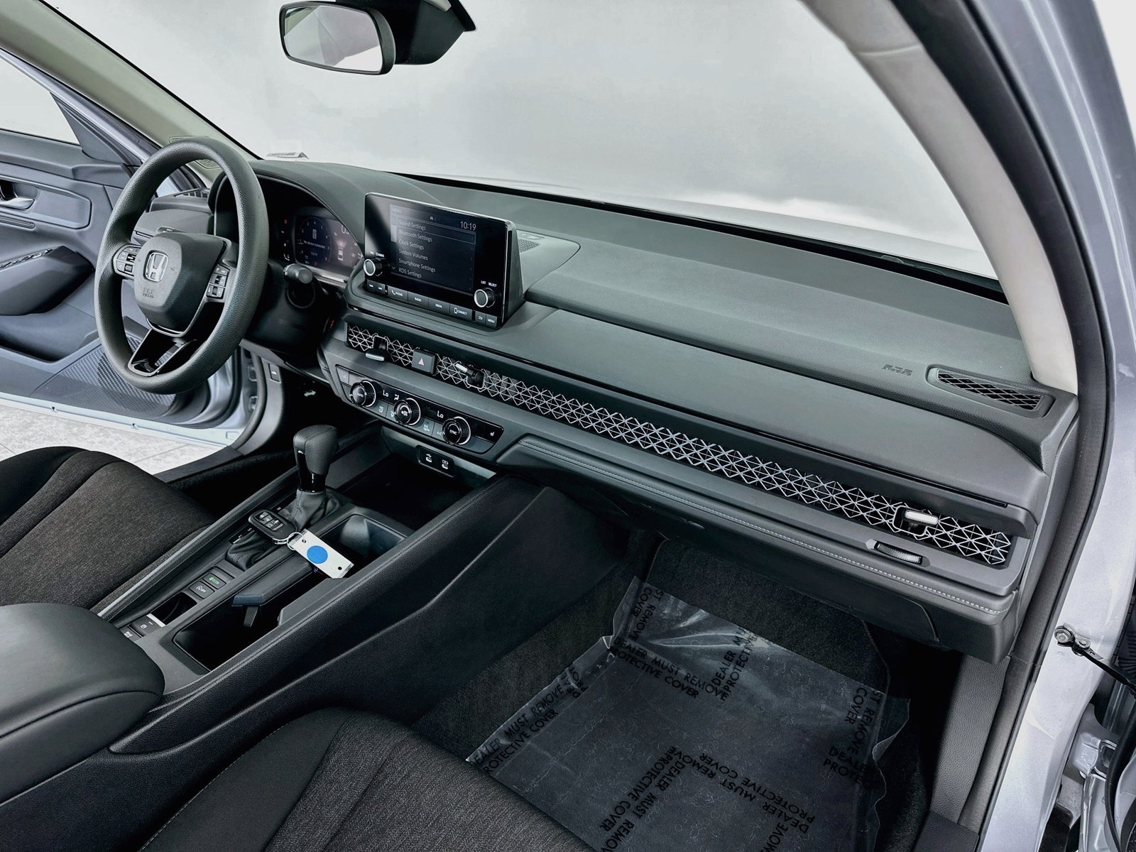 2023 Honda Accord EX - Photo 32