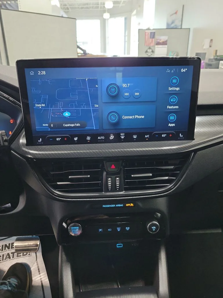 Used 2023 Gray Ford ST-Line Elite image 8