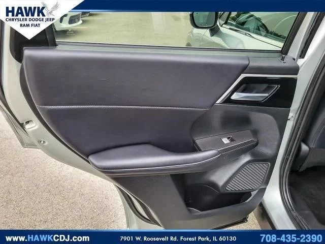 Used 2024 Black Mitsubishi SE image 26