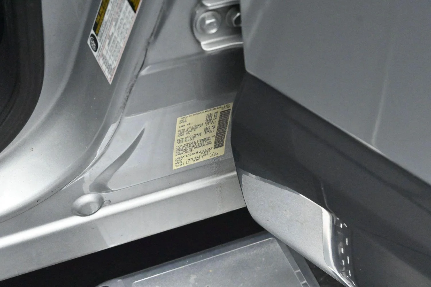 Used 2018 Brilliant Silver Nissan PRO-4X image 40