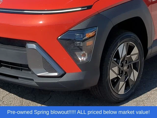 Used 2024 Orange Hyundai SEL image 17