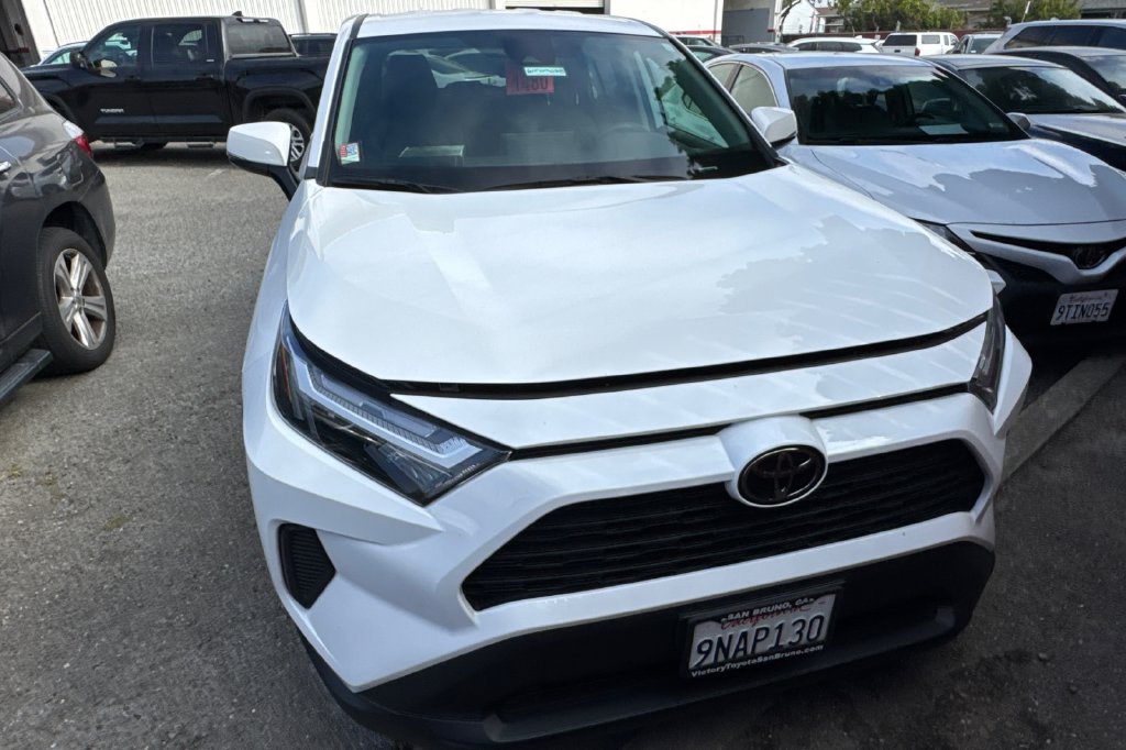 Used 2024 White Toyota LE image 3