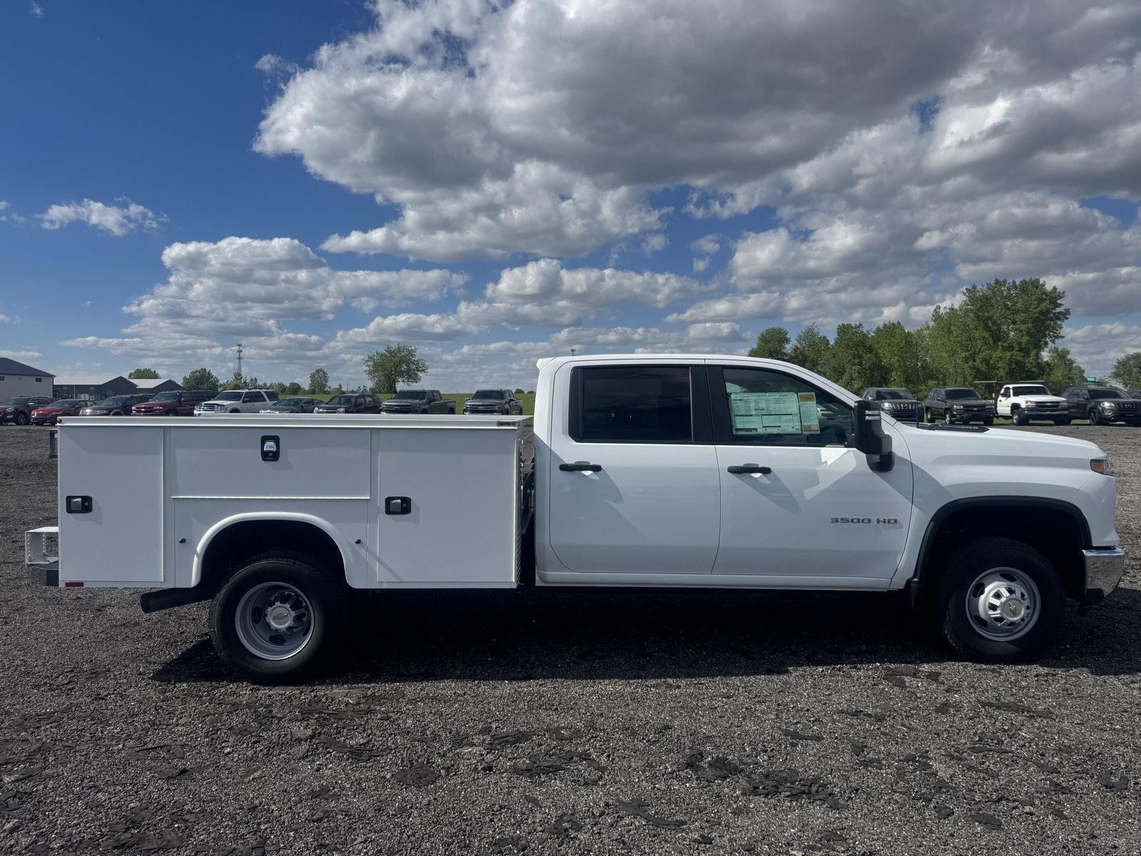 New 2026 Summit White Chevrolet Work Truck image 5
