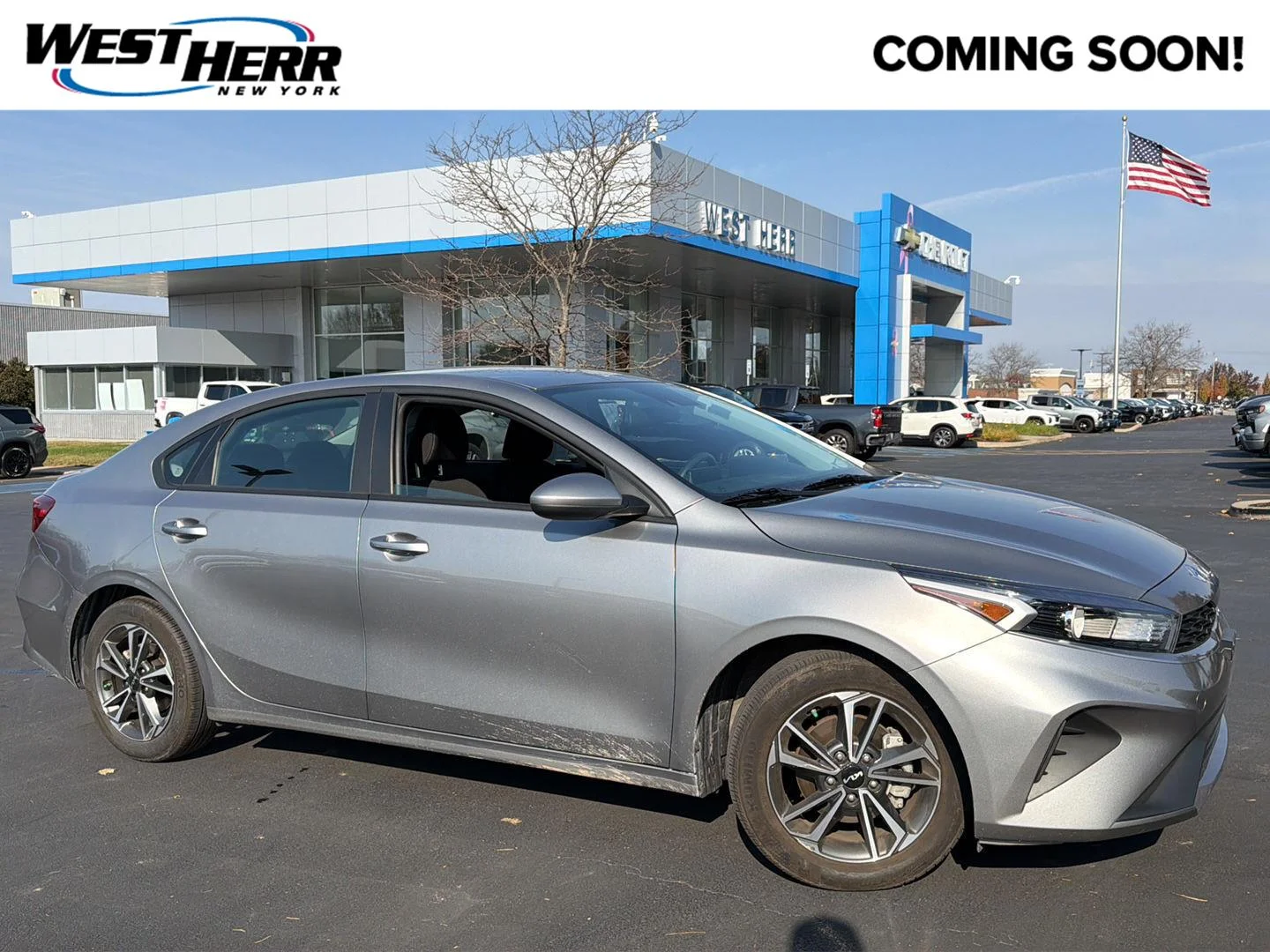 Used 2023 Steel Gray Kia LXS image 1