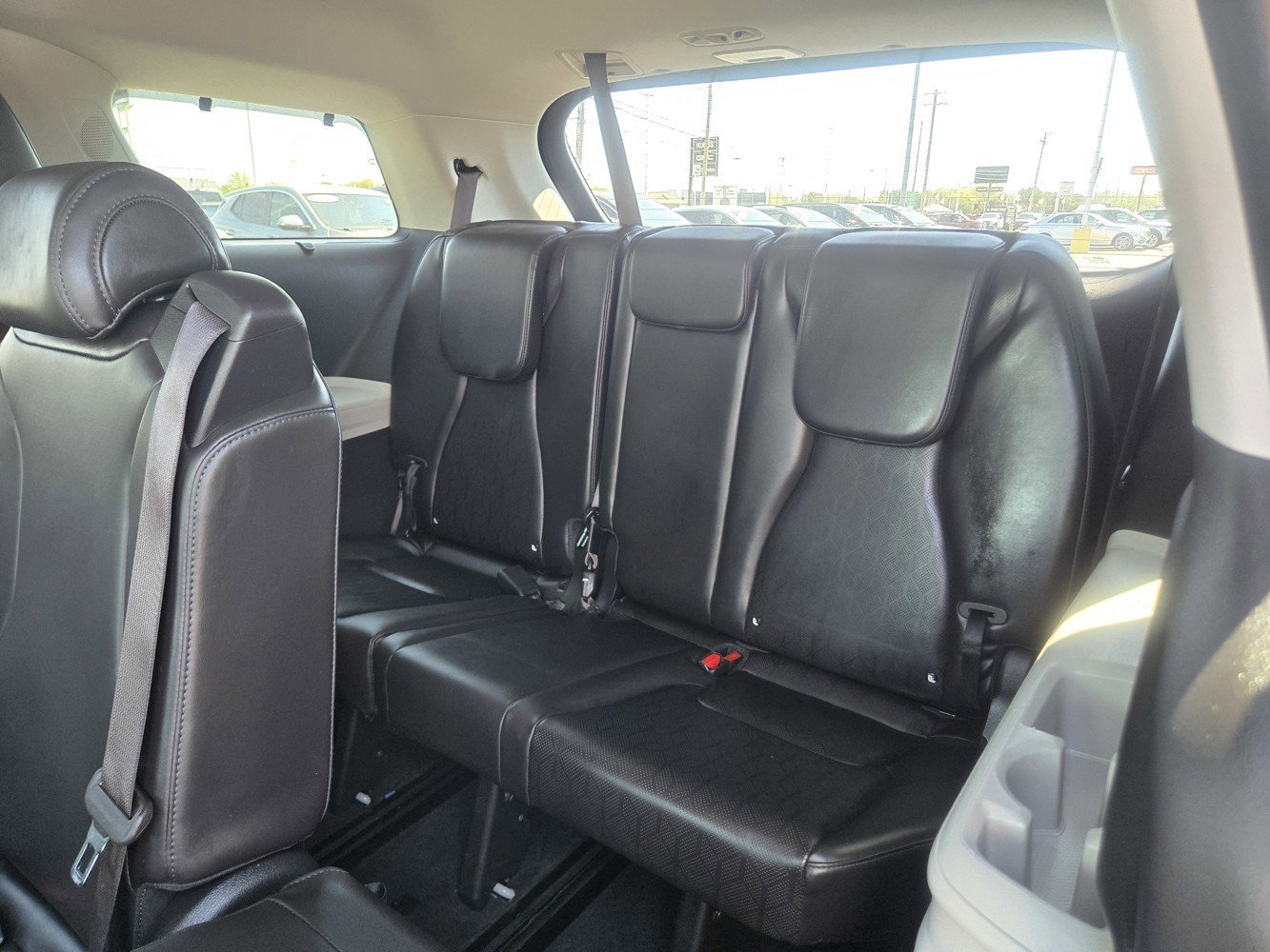 Used 2022 Ceramic Silver Kia SX image 35