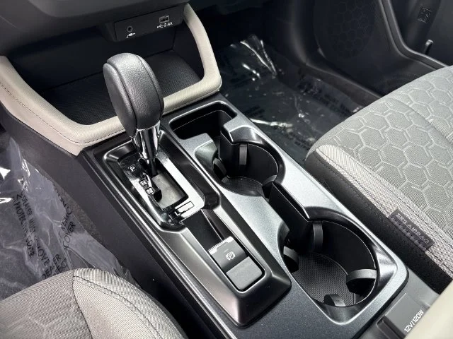 New 2026 CRYSTAL WHITE PEARL Subaru Standard Model image 21