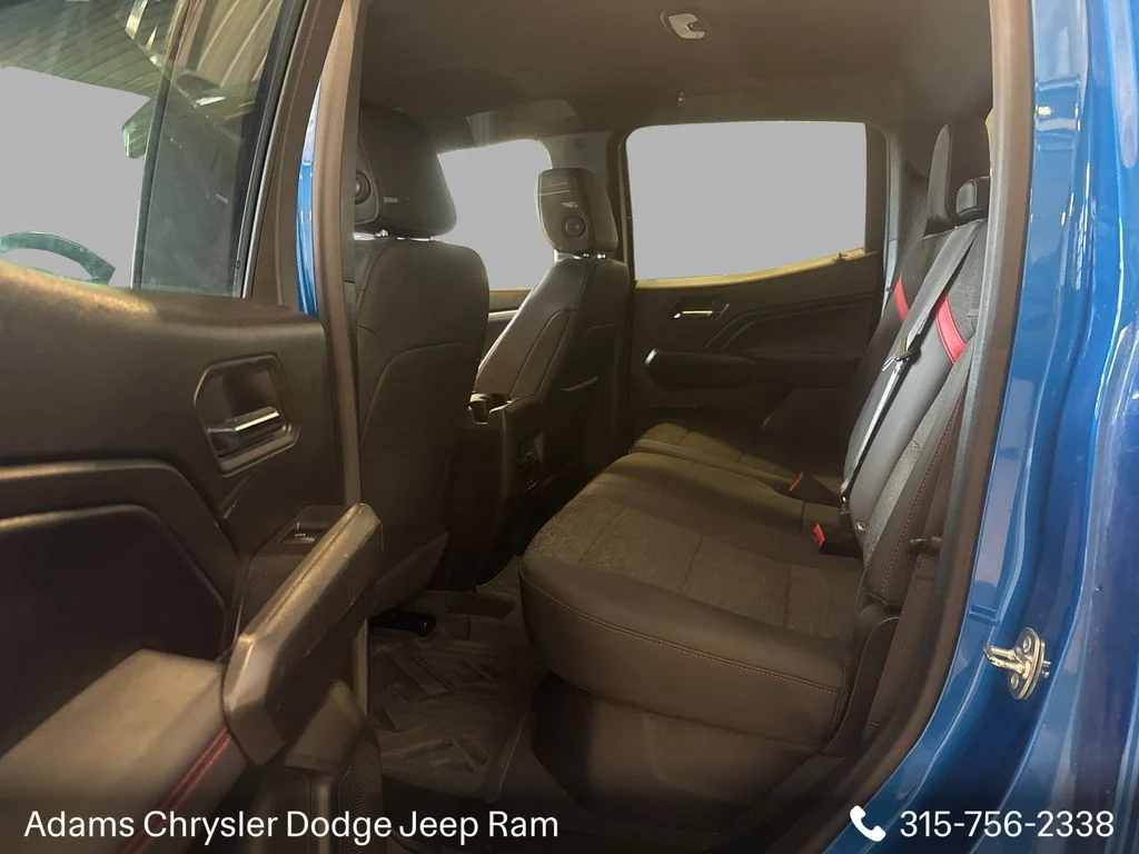 Used 2024 Blue Chevrolet Z71 image 9