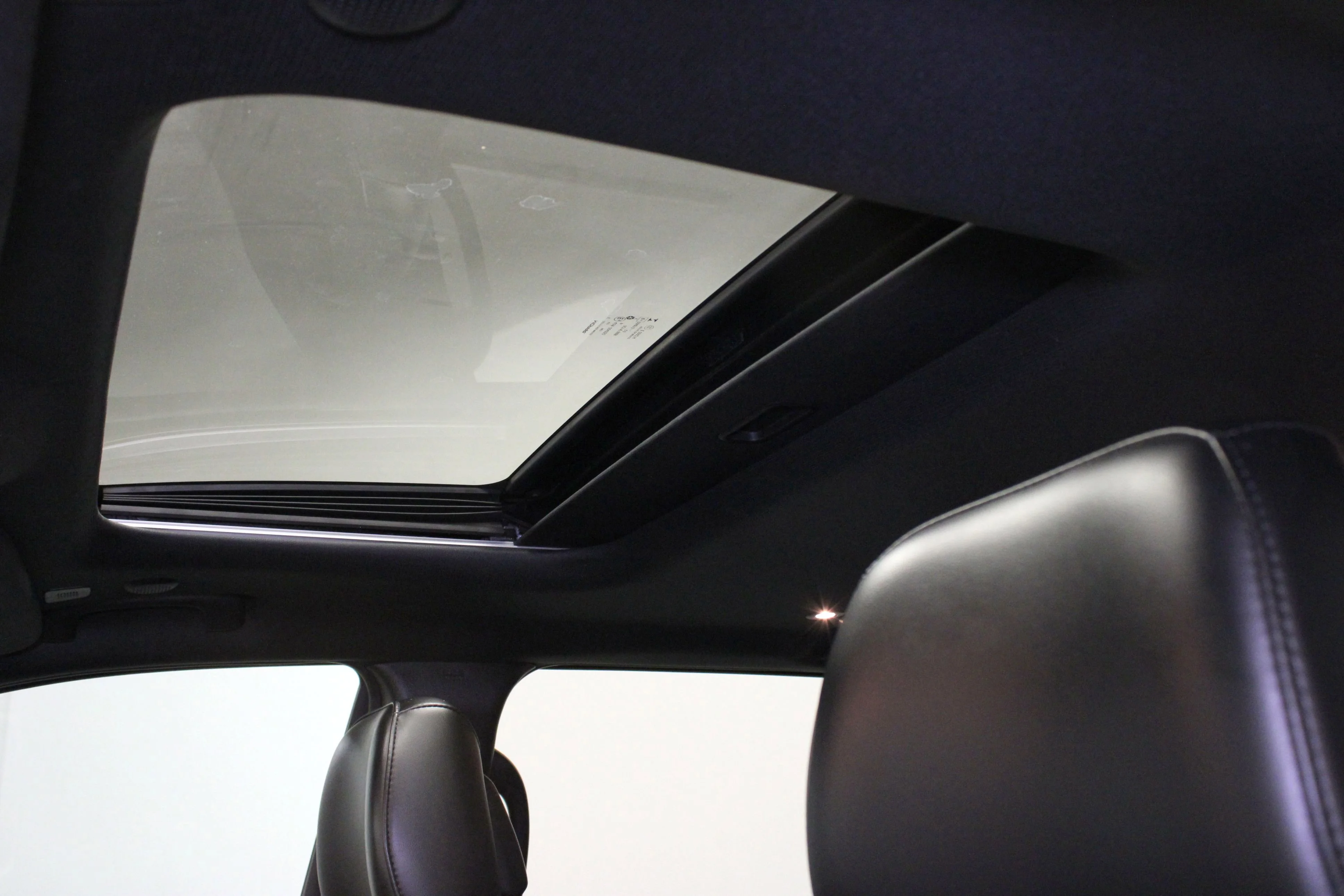 Used 2020 Sting-Gray Clearcoat Jeep Altitude image 10