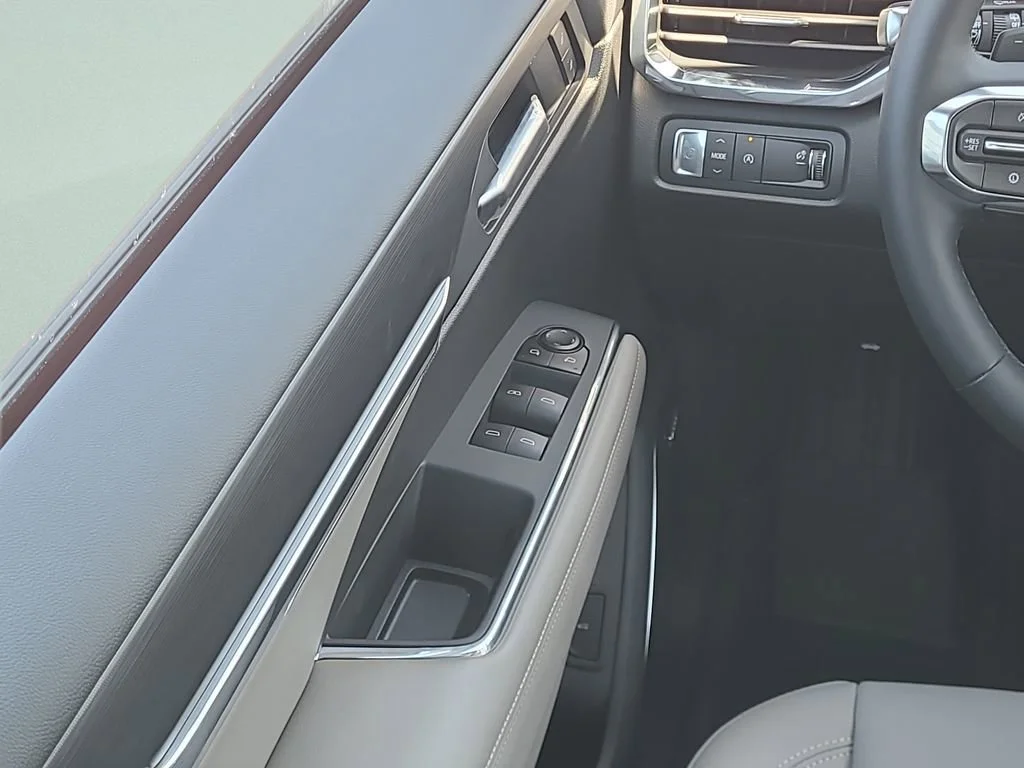 New 2026 Volcanic Red Tintcoat GMC Elevation image 19