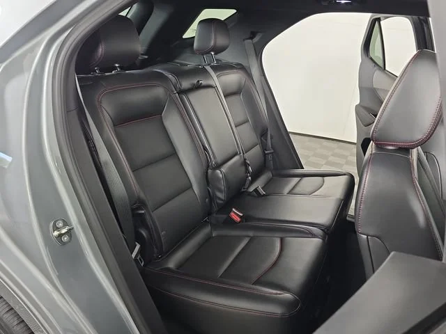 Used 2023 STERLING GRAY METALLIC Chevrolet RS image 27