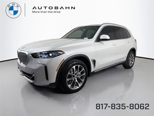 Used 2026 Mineral White Metallic BMW xDrive40i image 1