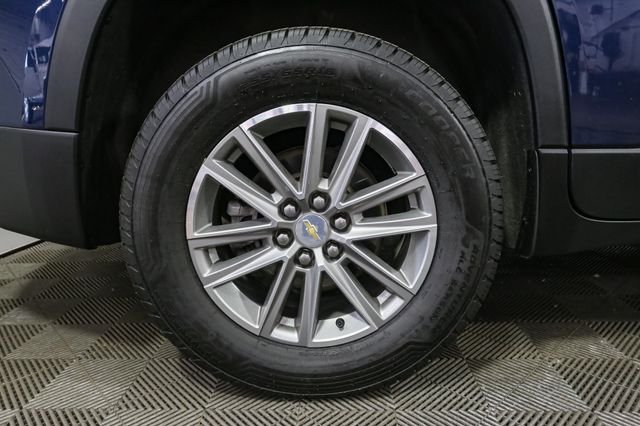 Used 2023 Blue Chevrolet LT image 16