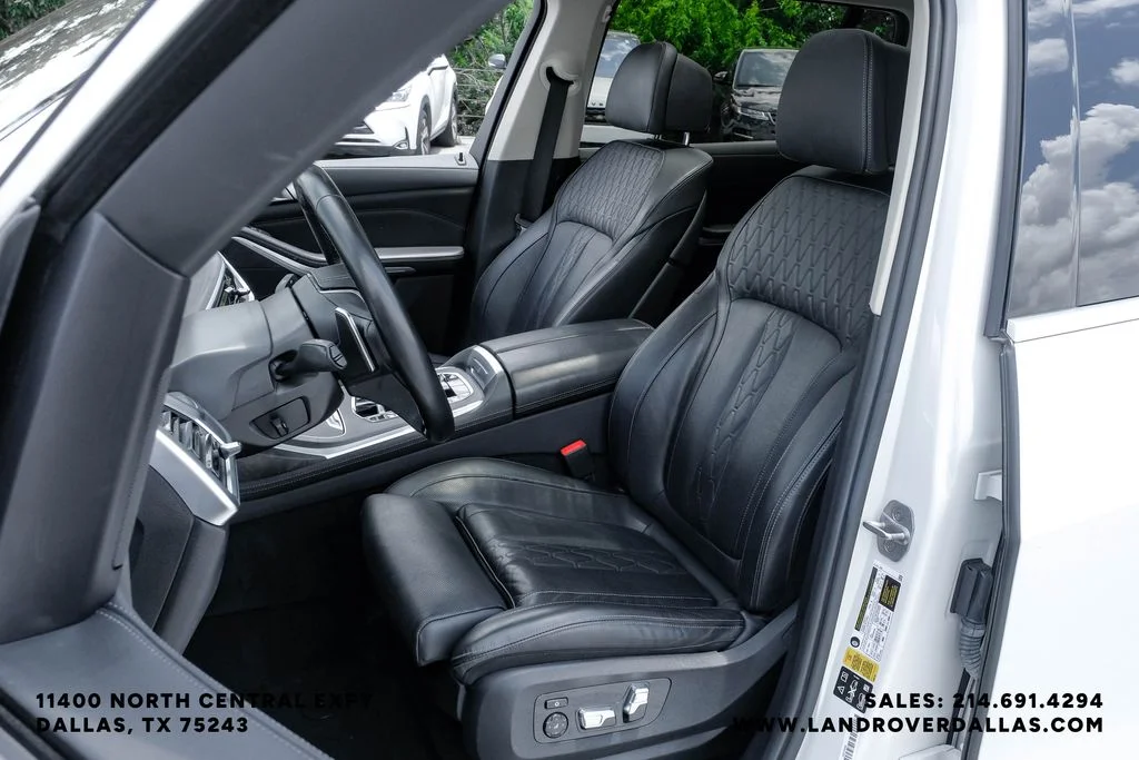 Used 2023 Mineral White Metallic BMW xDrive40i image 32