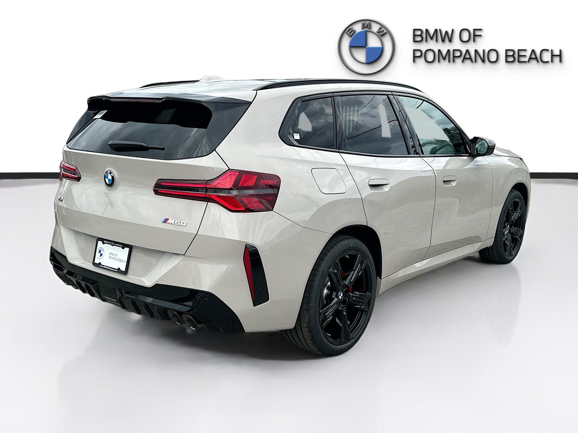 New 2026 Dune Grey Metallic BMW M50 xDrive image 6