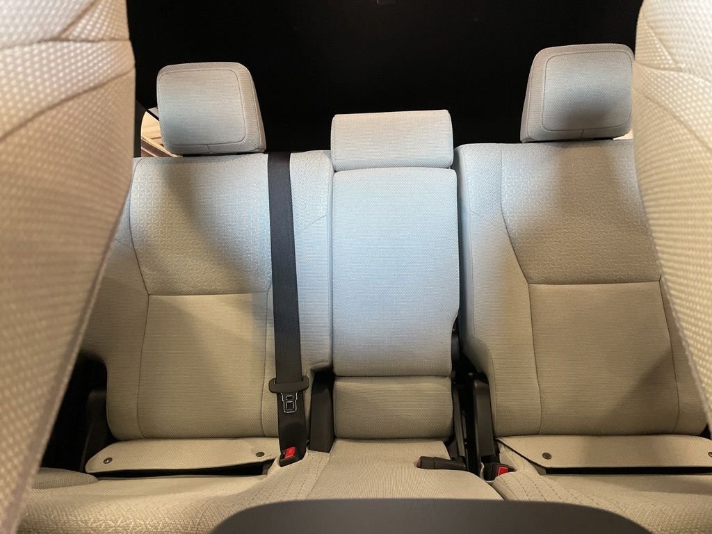 2026 Toyota 4Runner SR5 - Photo 17