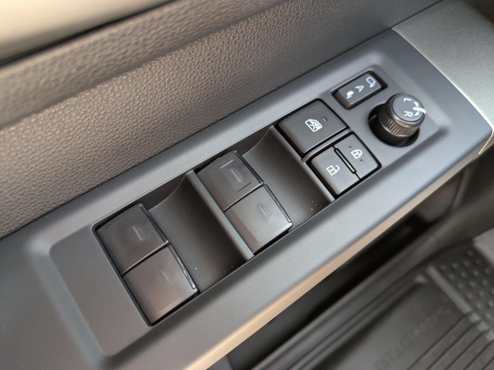 2026 Toyota Tundra SR5 - Photo 22