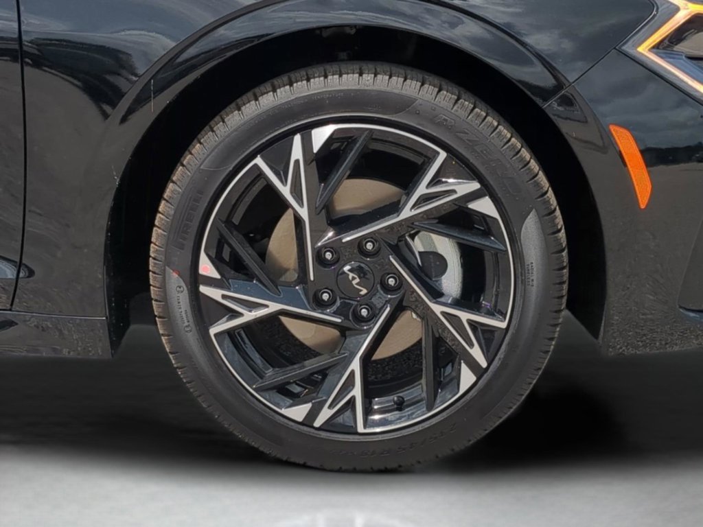 New 2026 Aurora Black Pearl Kia GT-Line FWD image 11