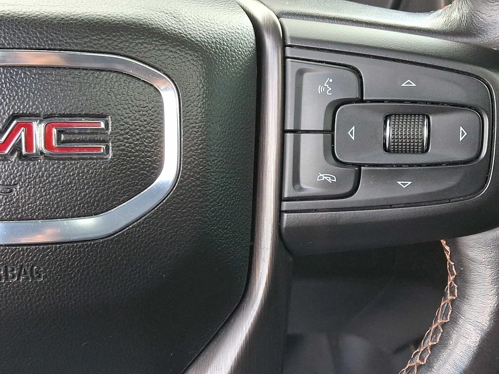 Used 2023 Summit White GMC AT4 image 23