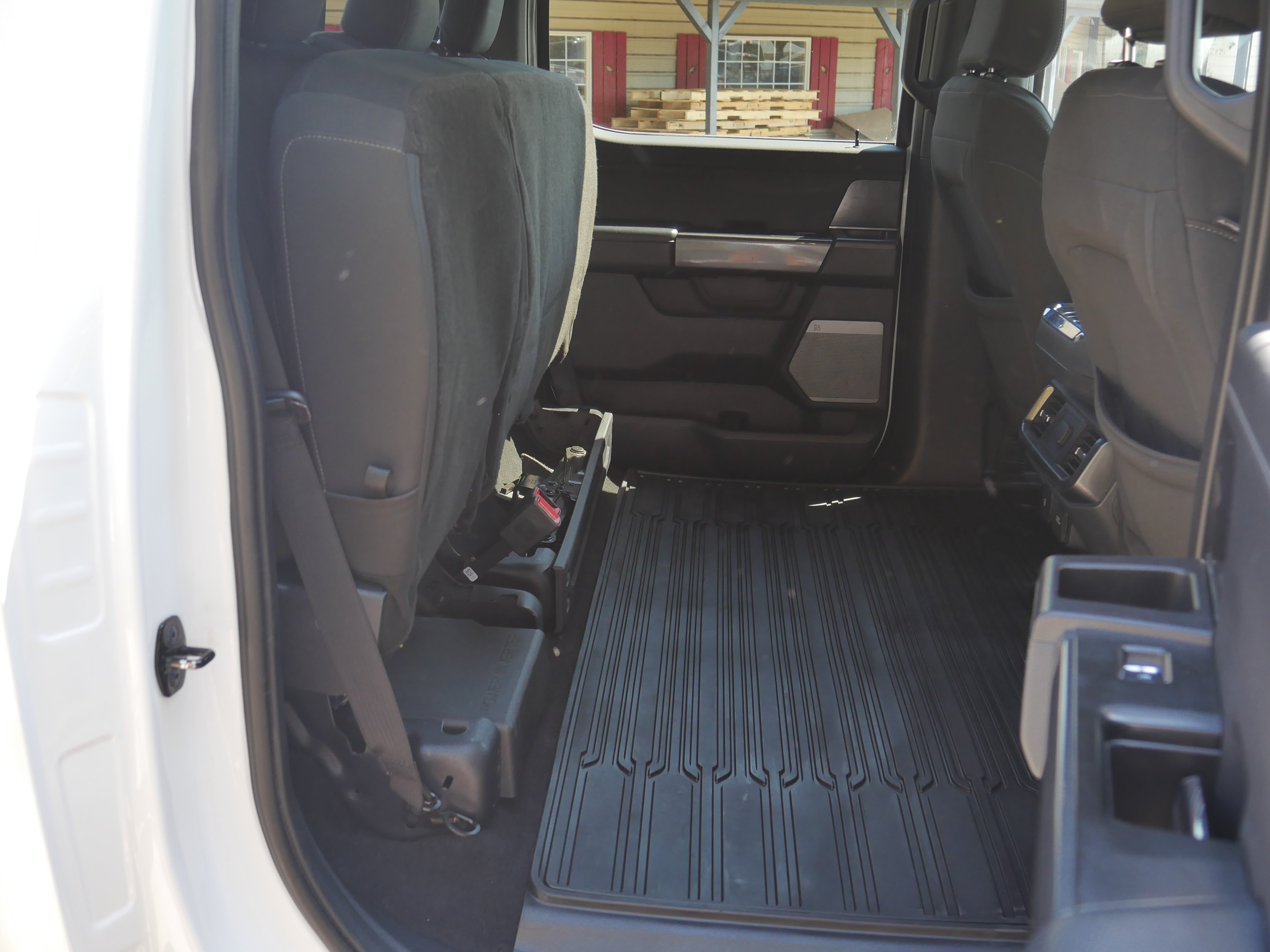 Certified Used 2023 Oxford White Ford XL image 32