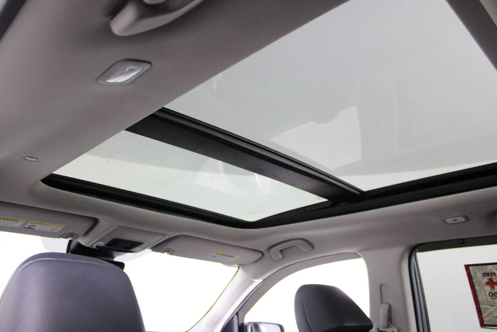 2025 Honda Pilot Touring - Photo 22