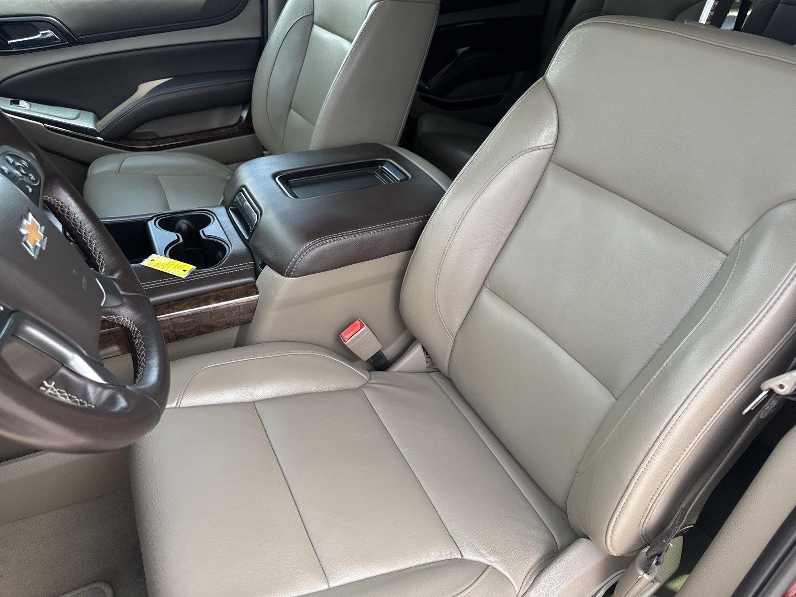 Used 2020 SIREN RED TINTCOAT Chevrolet LT image 11
